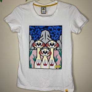 Pancoat Women Pop Meer Meerkat Graphic Shirt Sz XS